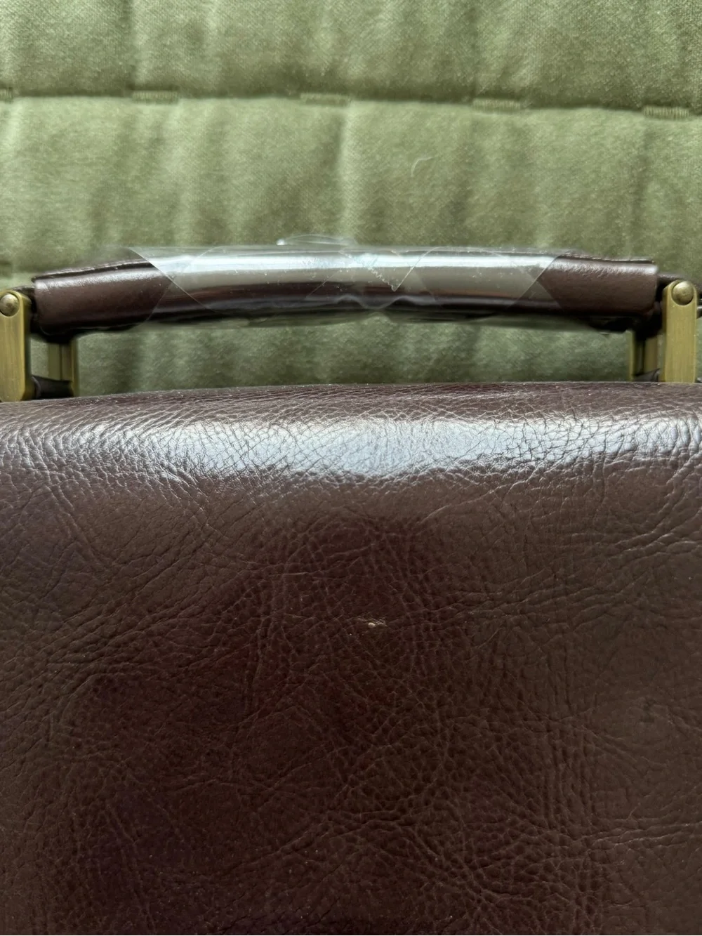 Classic Men's Brown Leather Briefcase with Front Zip Pocket